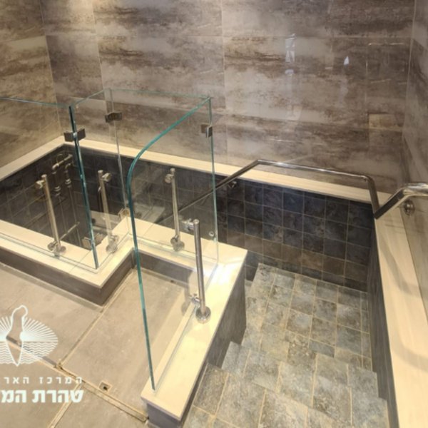 gallery picture